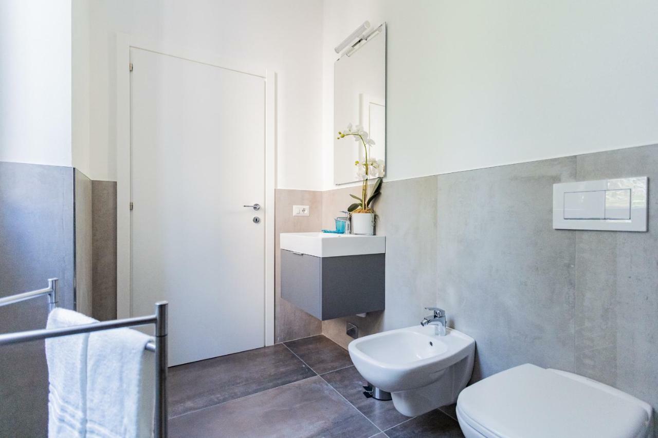 Amazing Cernobbio - Lake Como By Rent All Como Bagian luar foto
